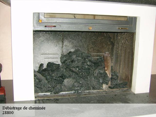 Débistrage de cheminée 28800